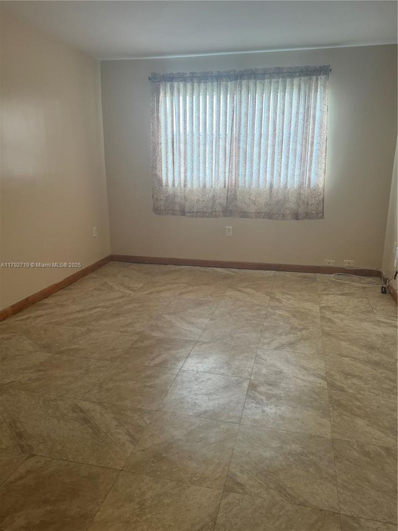 2900 N Pine Island Rd, Unit 307, Sunrise, FL 33322 Photo
