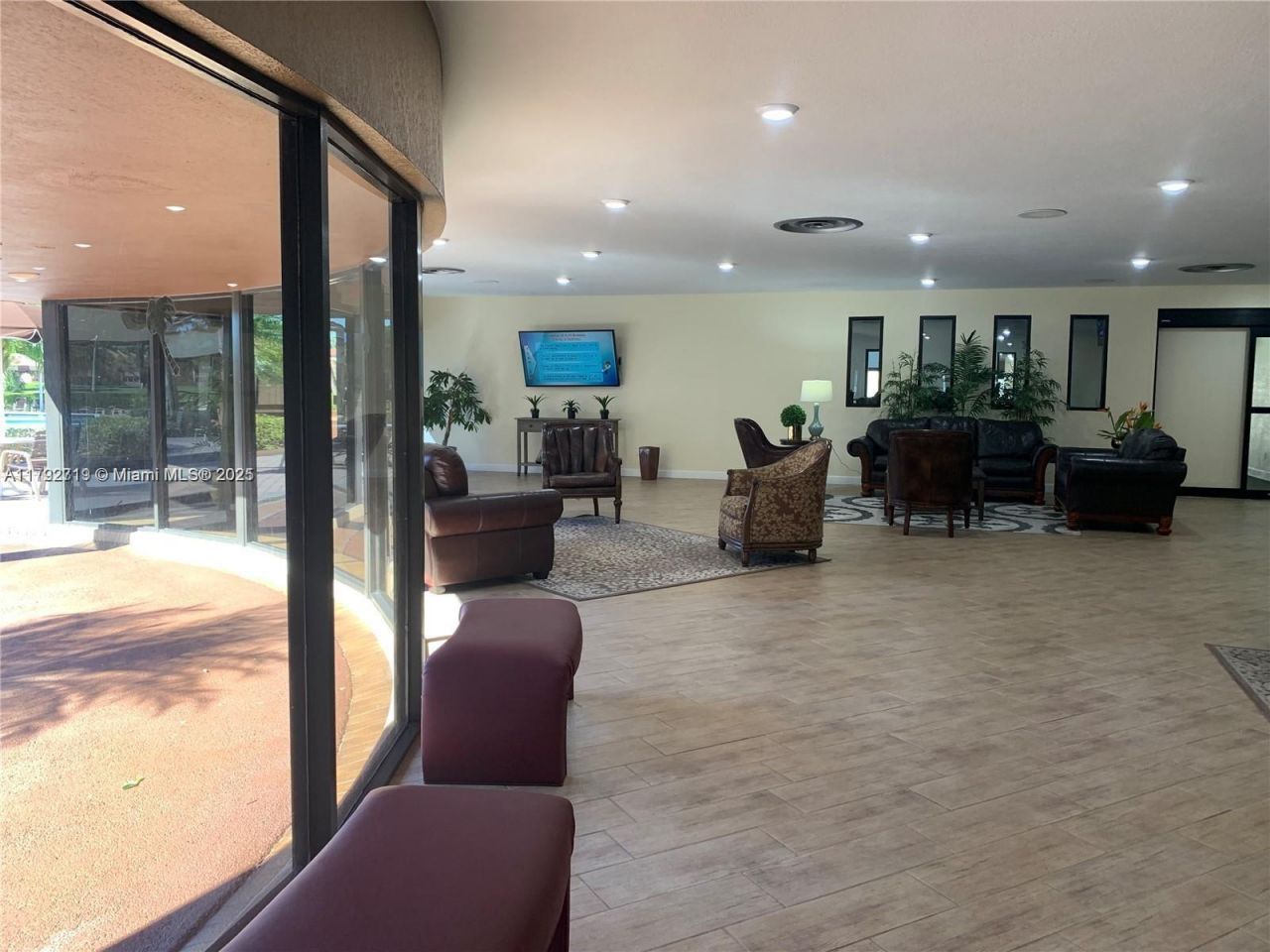 2900 N Pine Island Rd, Unit 307, Sunrise, FL 33322 Photo