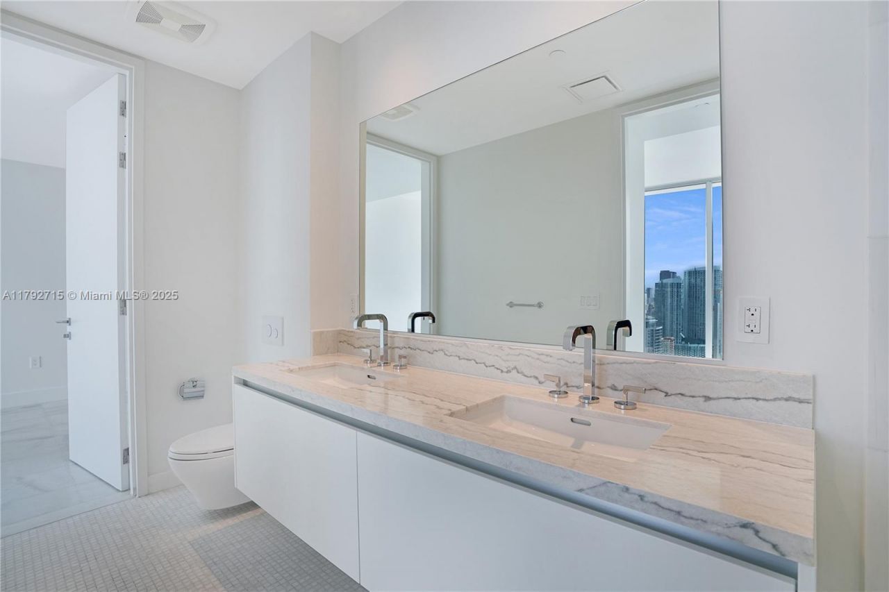 700 NE 26th Ter, Unit 3604, Miami, FL 33137 Photo