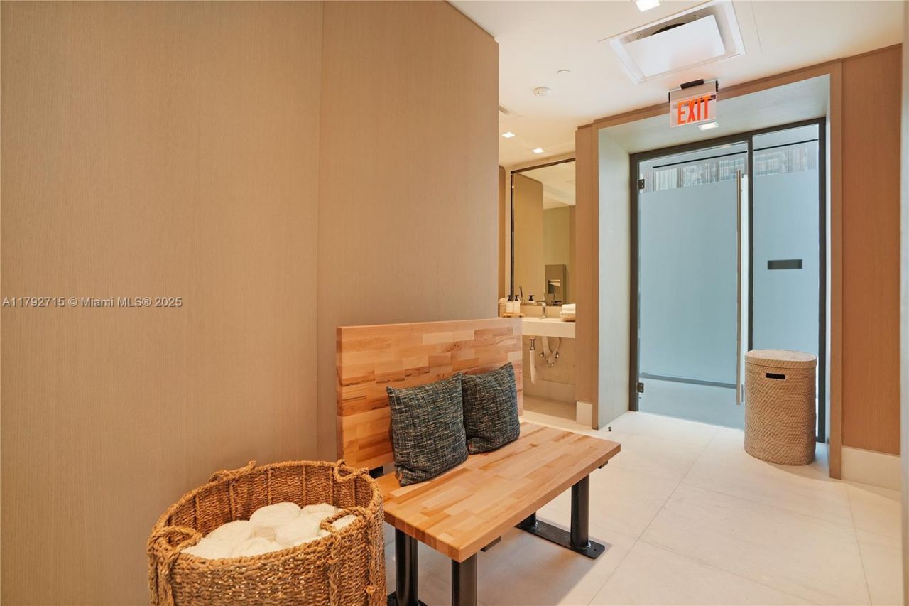 700 NE 26th Ter, Unit 3604, Miami, FL 33137 Photo