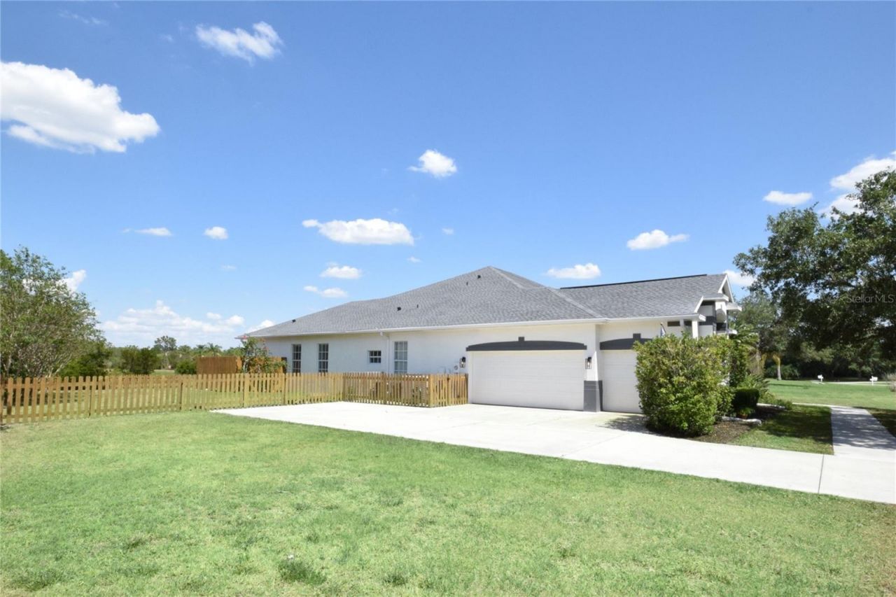 8121 Snowy Egret Pl, Bradenton, FL 34202 Photo