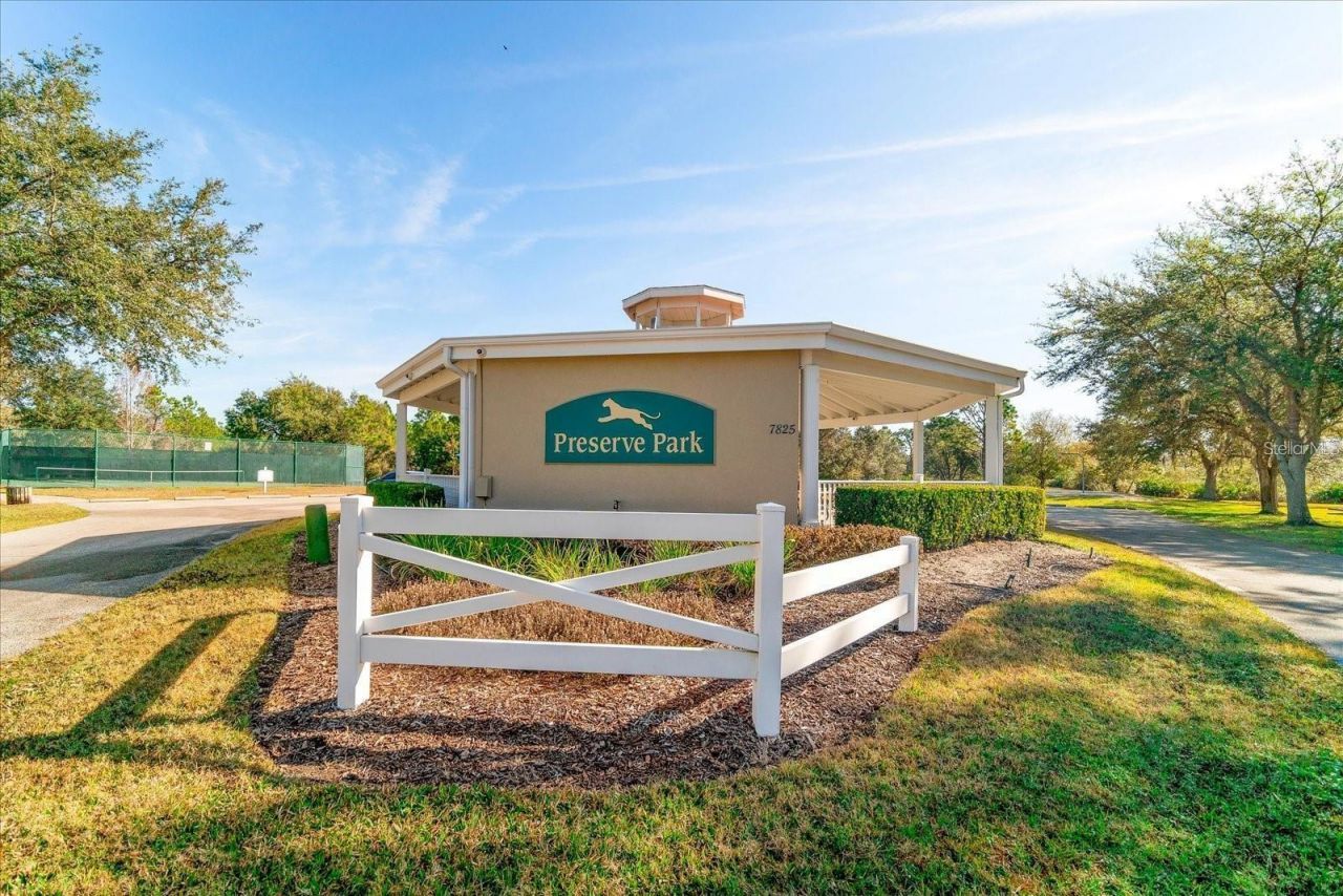 8121 Snowy Egret Pl, Bradenton, FL 34202 Photo