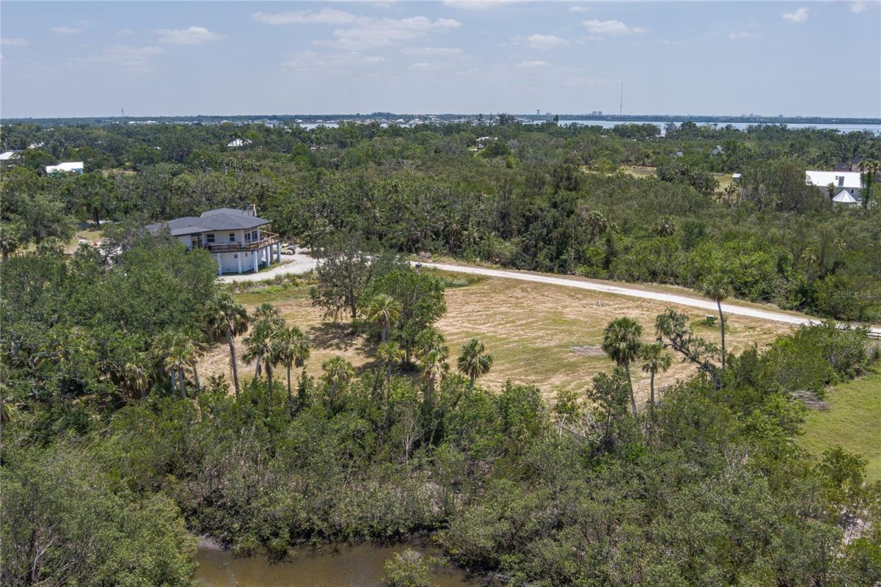 818 Bayou Point Court, Terra Ceia, FL 34250 Photo