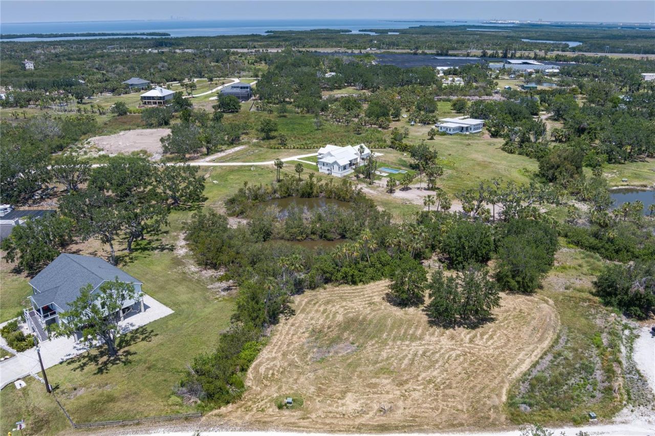 818 Bayou Point Court, Terra Ceia, FL 34250 Photo