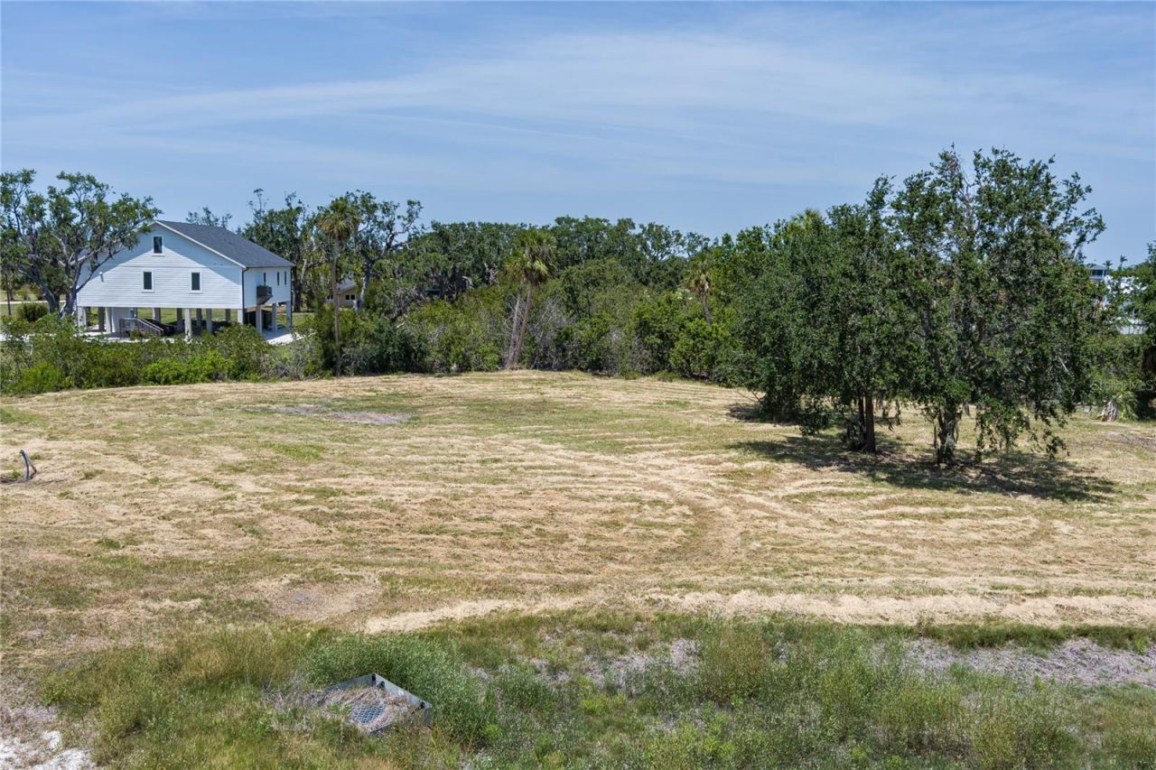 818 Bayou Point Court, Terra Ceia, FL 34250 Photo