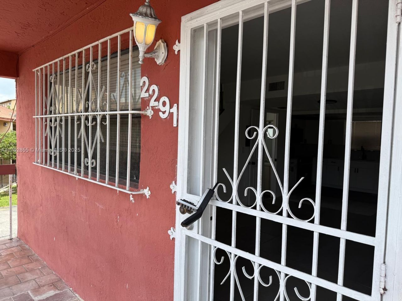 2291 W 53rd Pl, Unit 2291, Hialeah, FL 33016 Photo