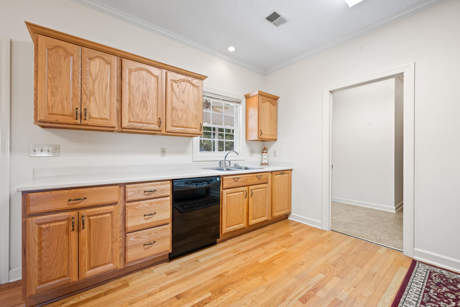 141 Stoudenmire Drive Photo 15
