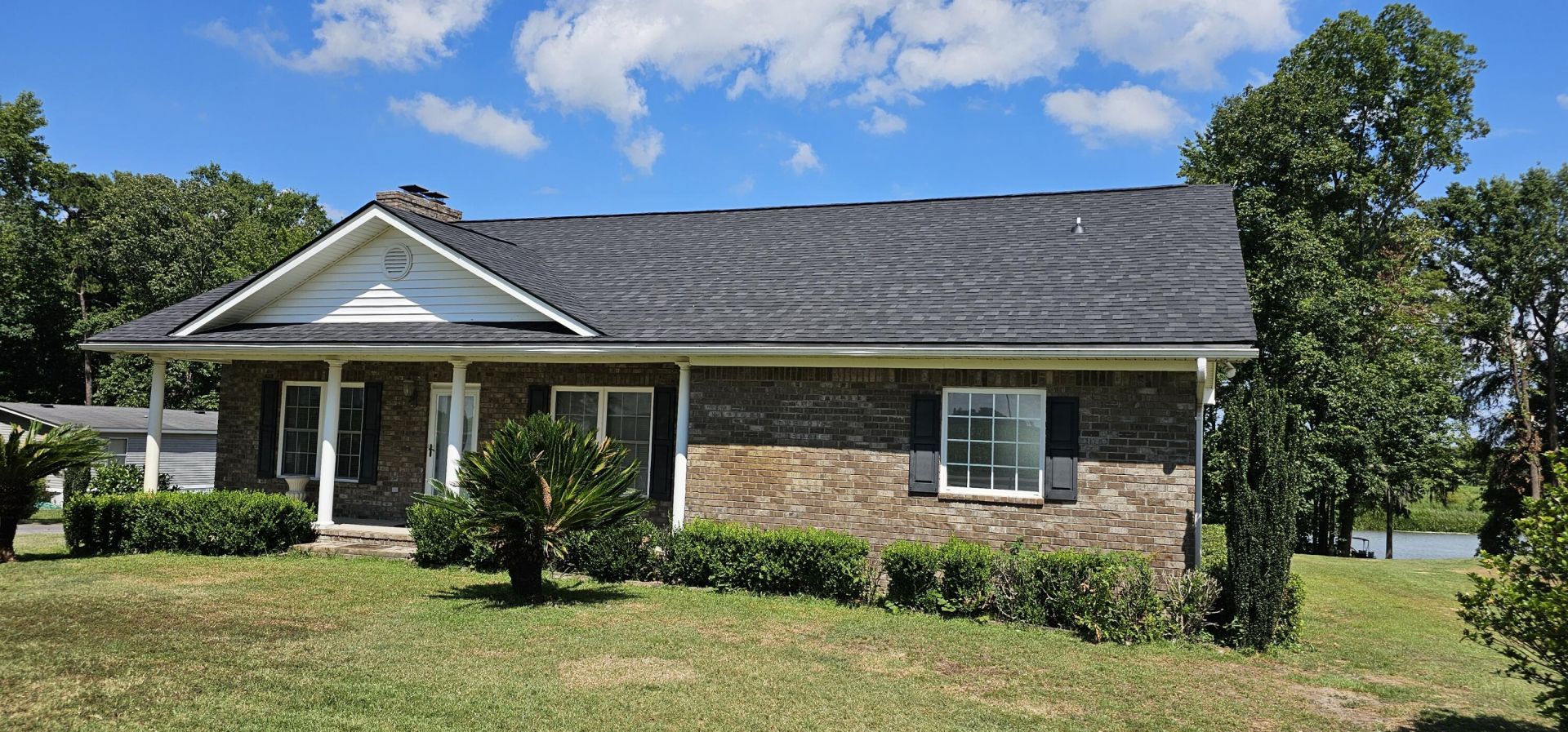 141 Stoudenmire Drive Photo 3
