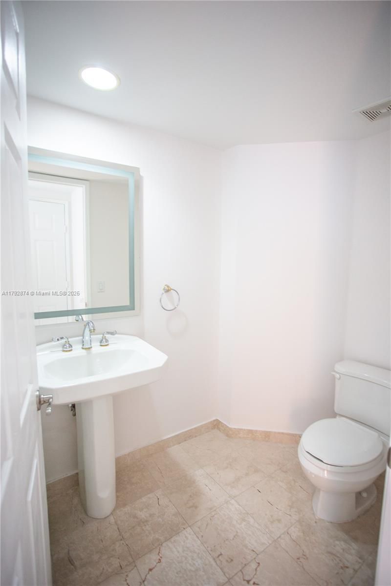 3370 Hidden Bay Dr, Unit 3109, Aventura, FL 33180 Photo