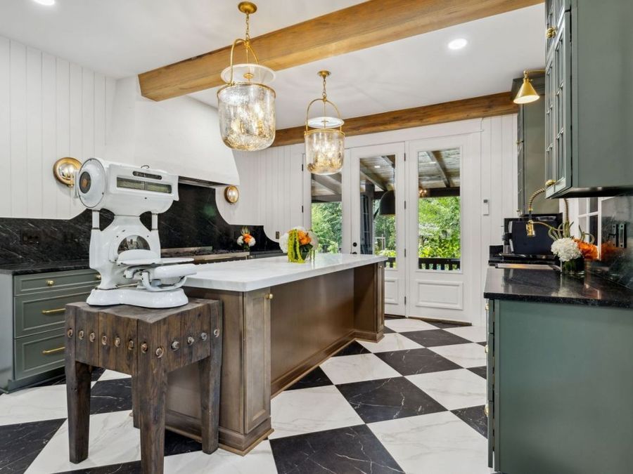Property Image 16