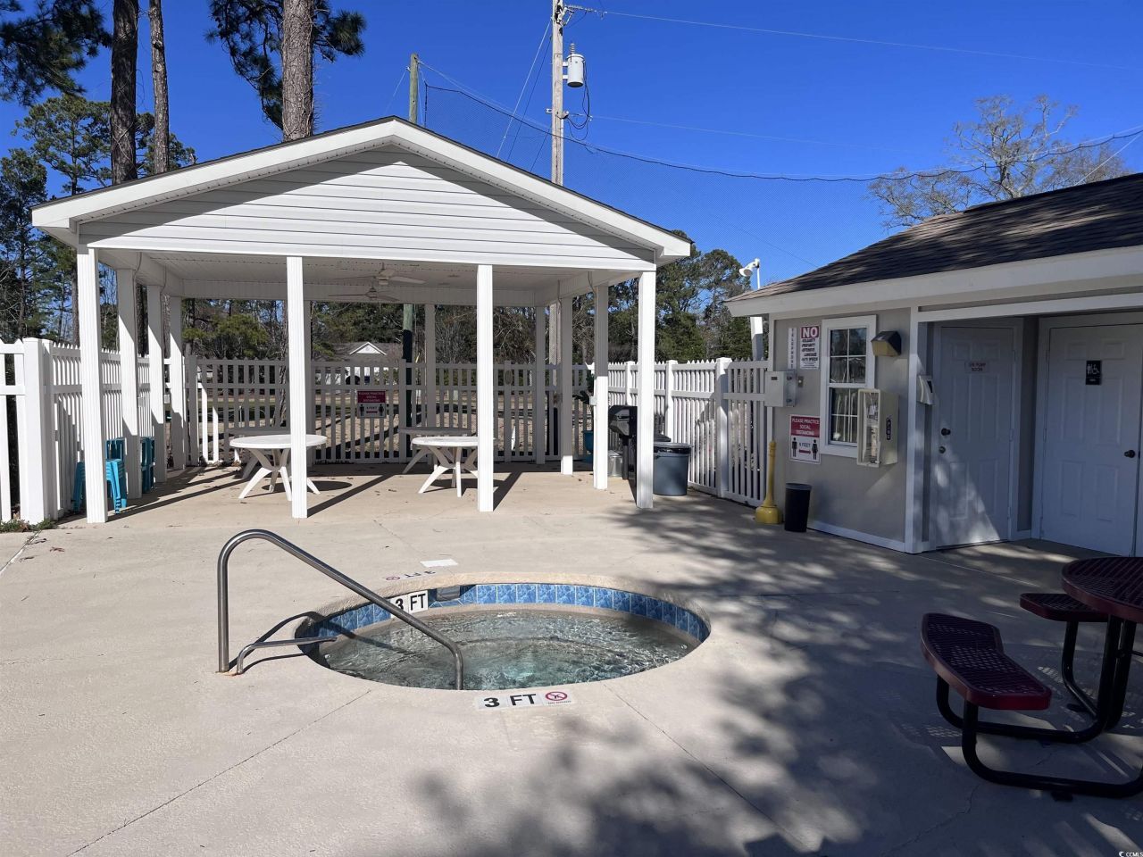 4425 Eastport Blvd. Photo 28