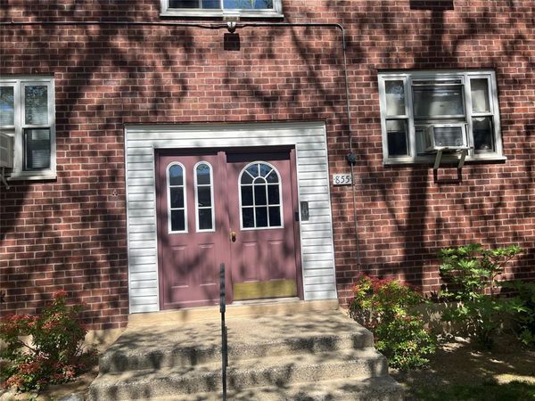 855 Palisade, Unit 2E, Yonkers, NY 10703