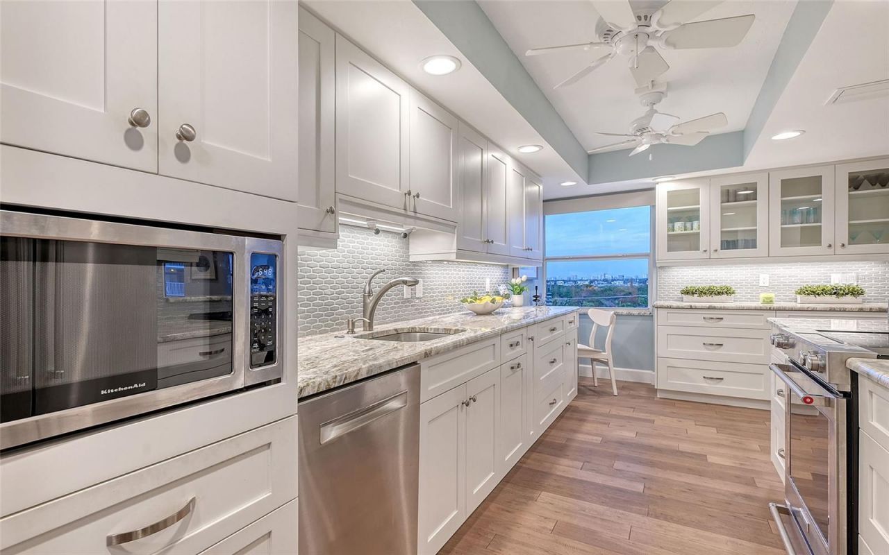 1750 Benjamin Franklin Drive, Unit 6F, Sarasota, FL 34236 Photo