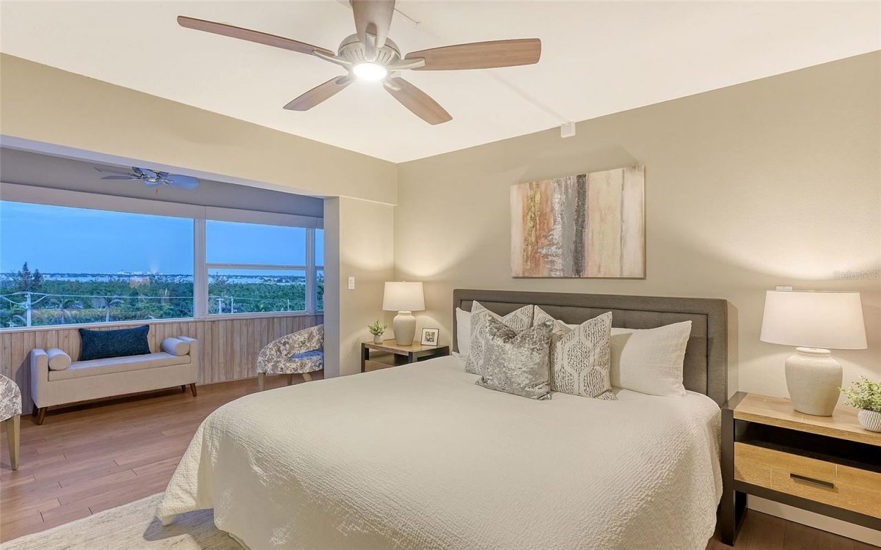 1750 Benjamin Franklin Drive, Unit 6F, Sarasota, FL 34236 Photo