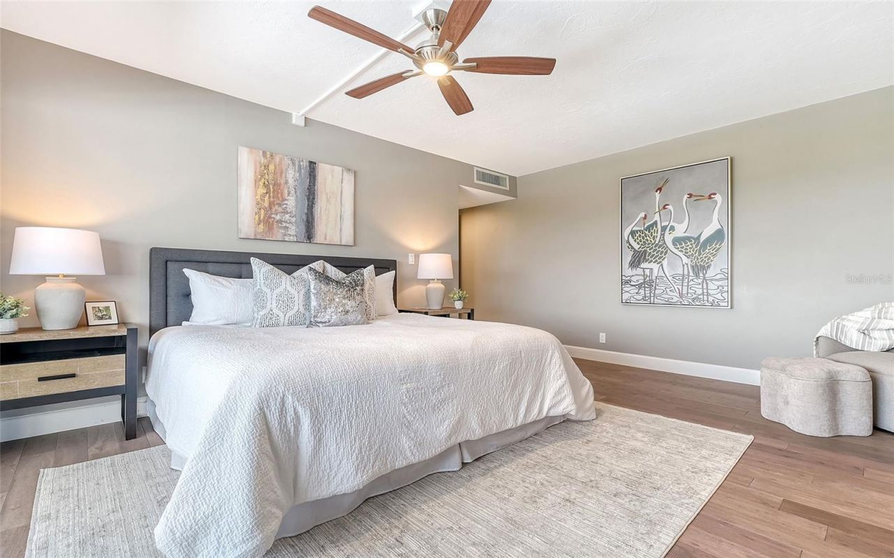 1750 Benjamin Franklin Drive, Unit 6F, Sarasota, FL 34236 Photo