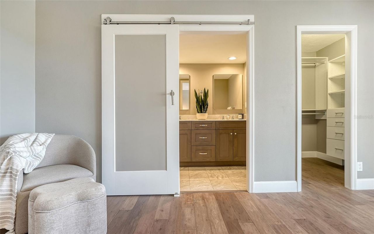 1750 Benjamin Franklin Drive, Unit 6F, Sarasota, FL 34236 Photo