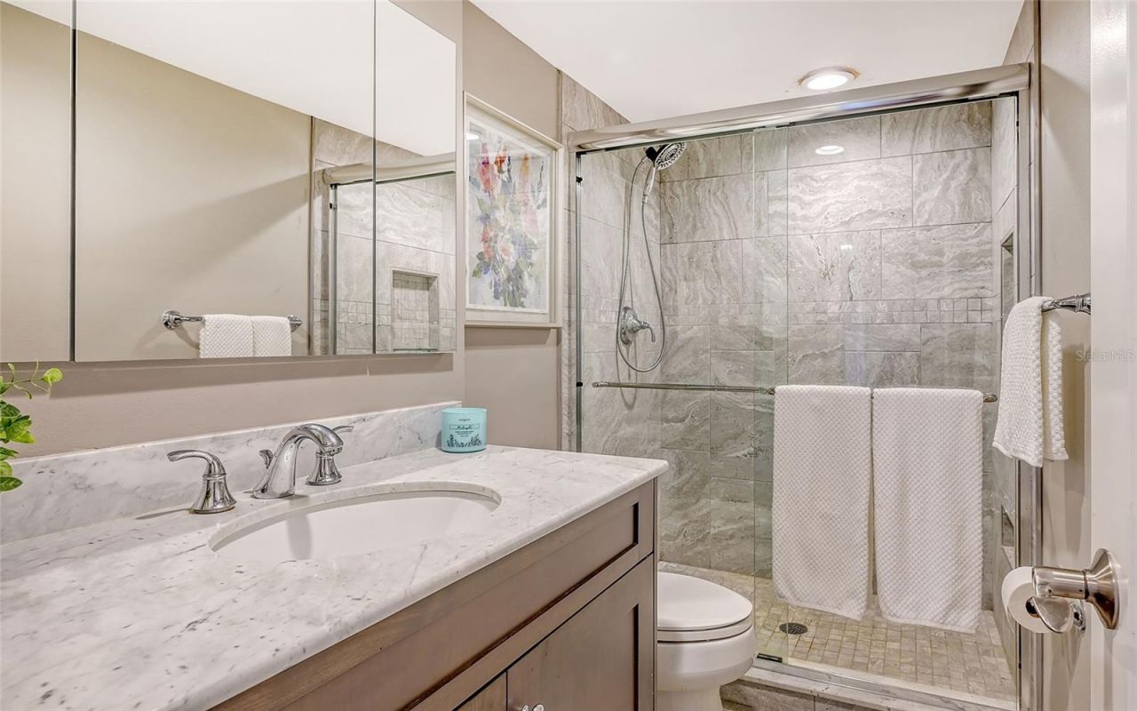 1750 Benjamin Franklin Drive, Unit 6F, Sarasota, FL 34236 Photo