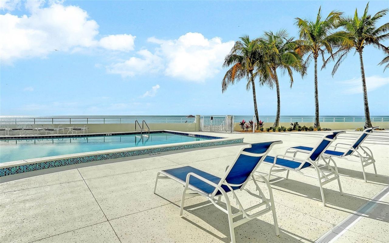 1750 Benjamin Franklin Drive, Unit 6F, Sarasota, FL 34236 Photo