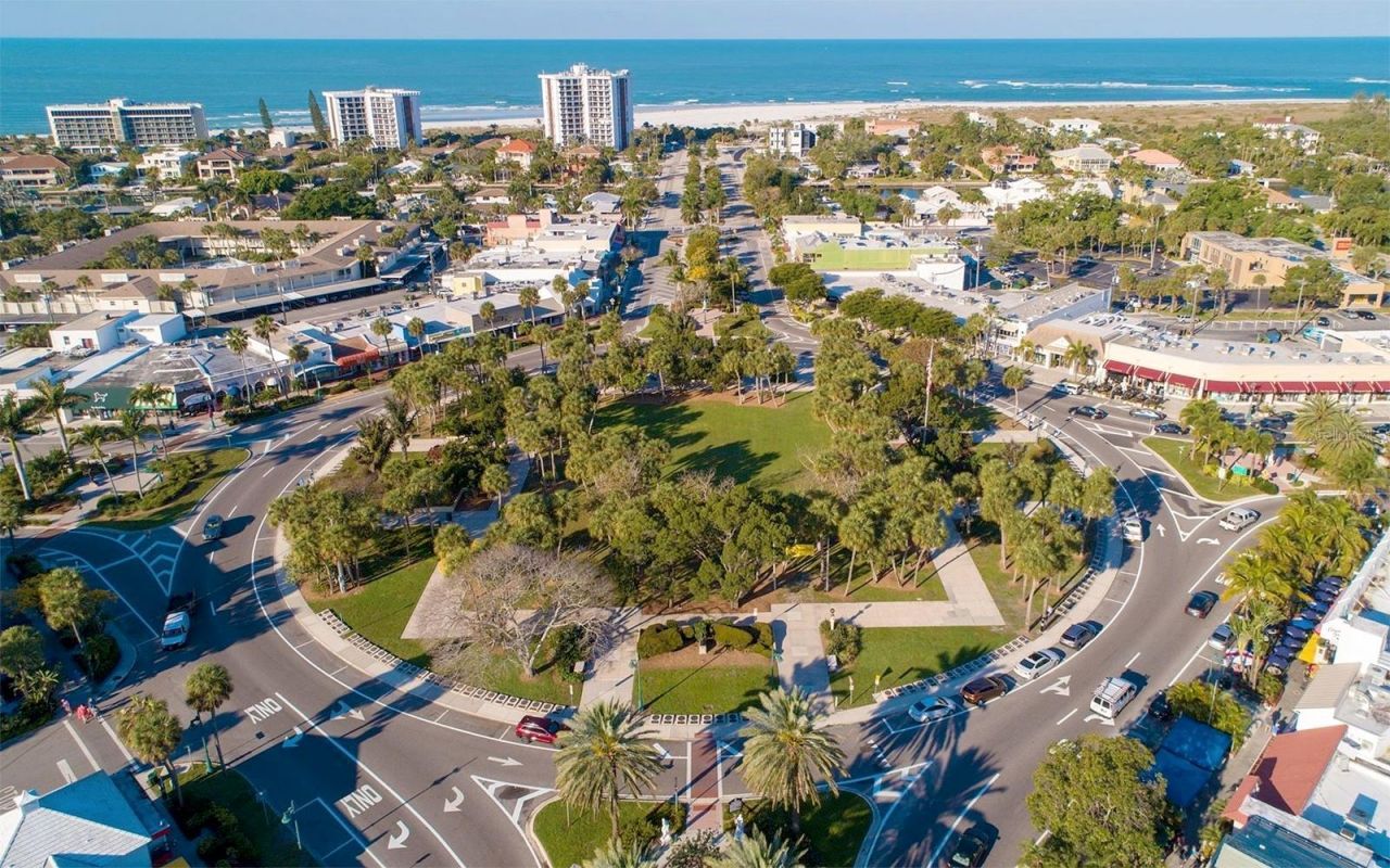 1750 Benjamin Franklin Drive, Unit 6F, Sarasota, FL 34236 Photo