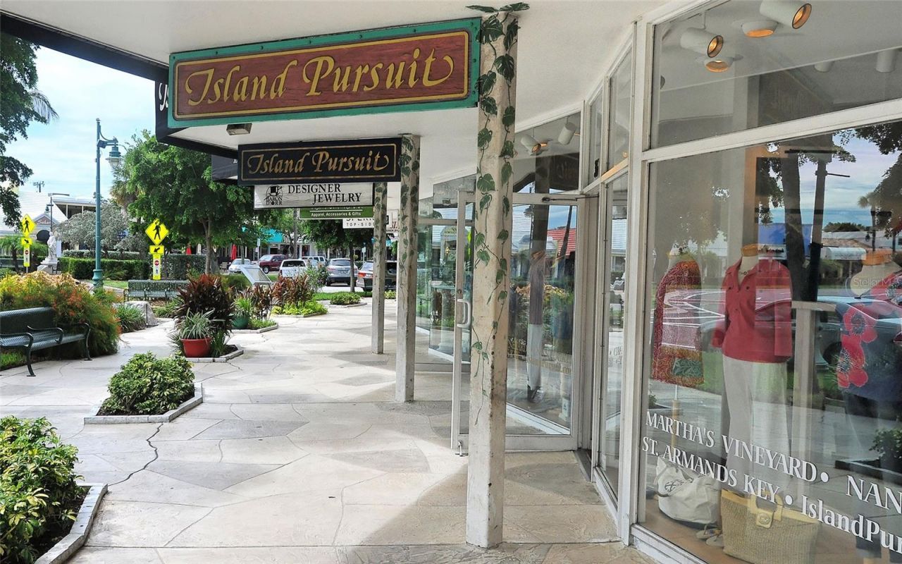 1750 Benjamin Franklin Drive, Unit 6F, Sarasota, FL 34236 Photo