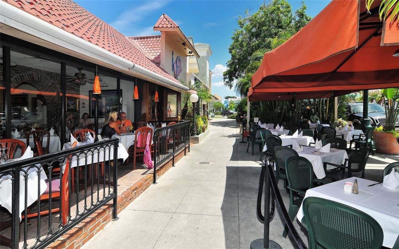 1750 Benjamin Franklin Drive, Unit 6F, Sarasota, FL 34236 Photo