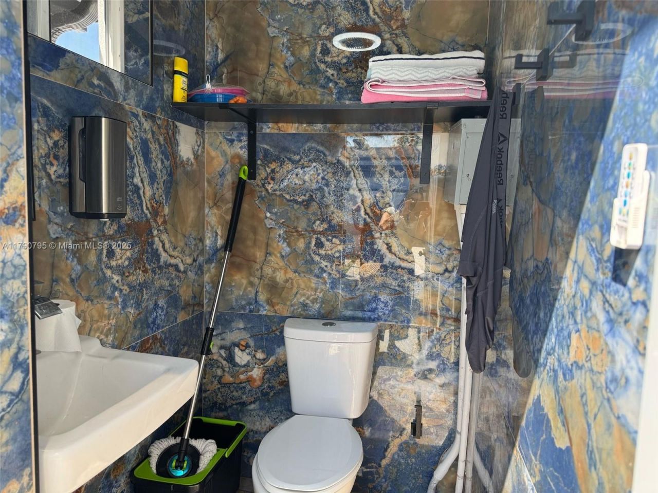 729 E 23rd St, Hialeah, FL 33013 Photo