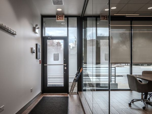 1290 N Clybourn Avenue, Chicago, IL 60610