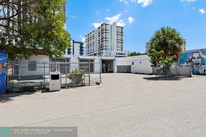 804-810 NE 4th Avenue, Unit 804, 805 &, Fort Lauderdale, FL 33304 Photo