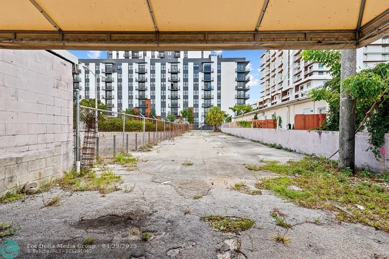 804-810 NE 4th Avenue, Unit 804, 805 &, Fort Lauderdale, FL 33304 Photo
