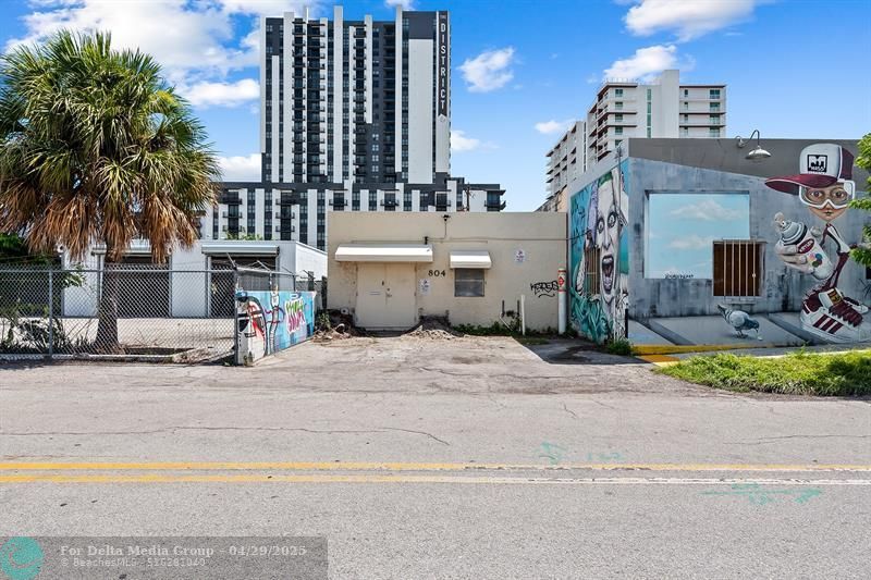 804-810 NE 4th Avenue, Unit 804, 805 &, Fort Lauderdale, FL 33304 Photo