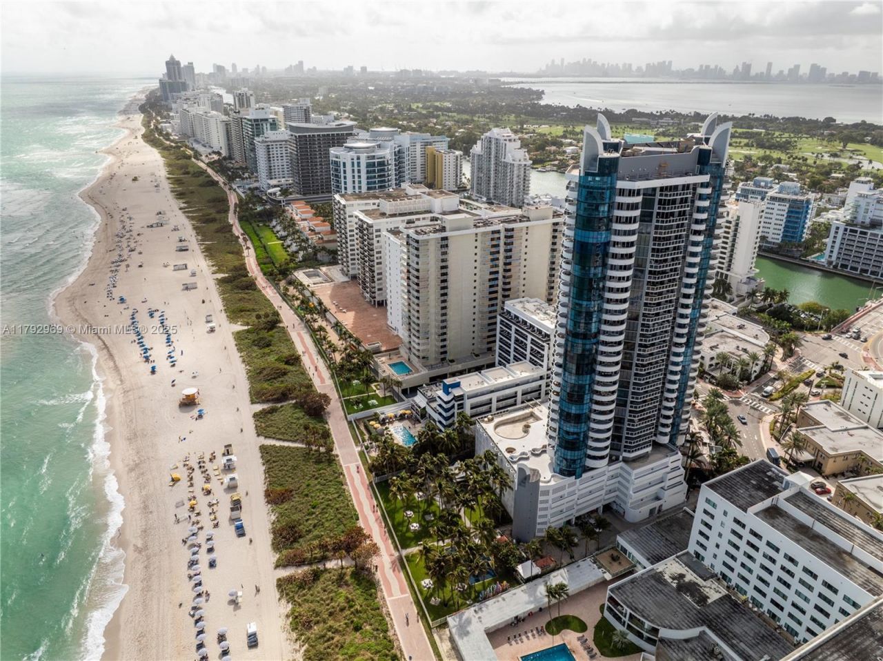 6301 Collins Ave, Unit 1708, Miami Beach, FL 33141 Photo