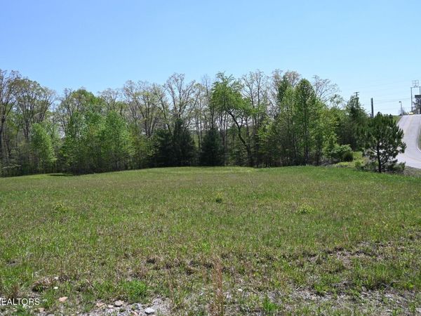 144 Enterprise Drive, Crossville, TN 38571