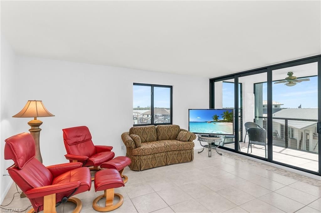 1085 Bald Eagle Dr, Unit F209, Marco Island, FL 34145 Photo