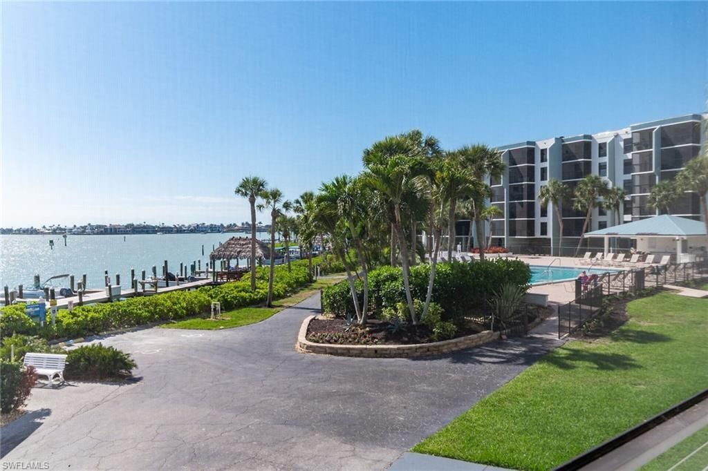 1085 Bald Eagle Dr, Unit F209, Marco Island, FL 34145 Photo