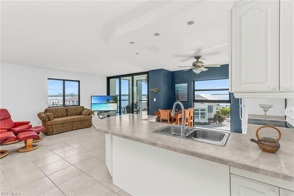 1085 Bald Eagle Dr, Unit F209, Marco Island, FL 34145 Photo