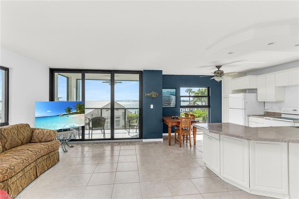 1085 Bald Eagle Dr, Unit F209, Marco Island, FL 34145 Photo