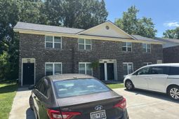 121 Langley Drive photo 4