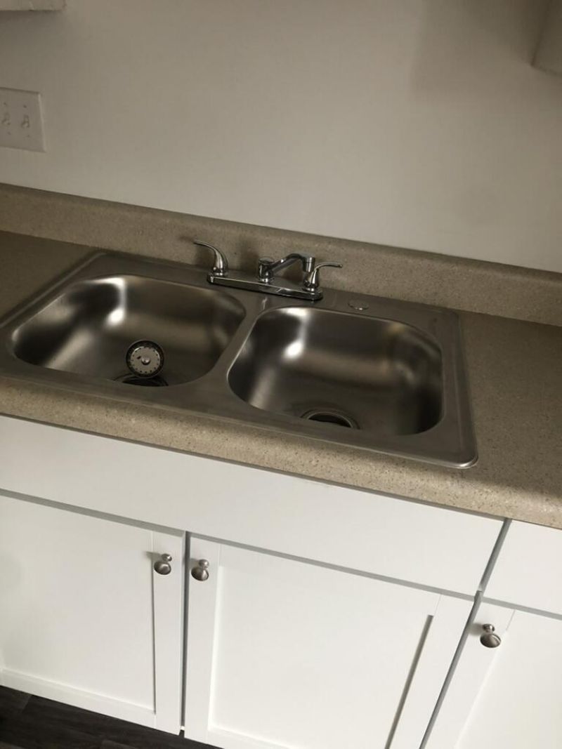 121 Langley Drive Photo 7