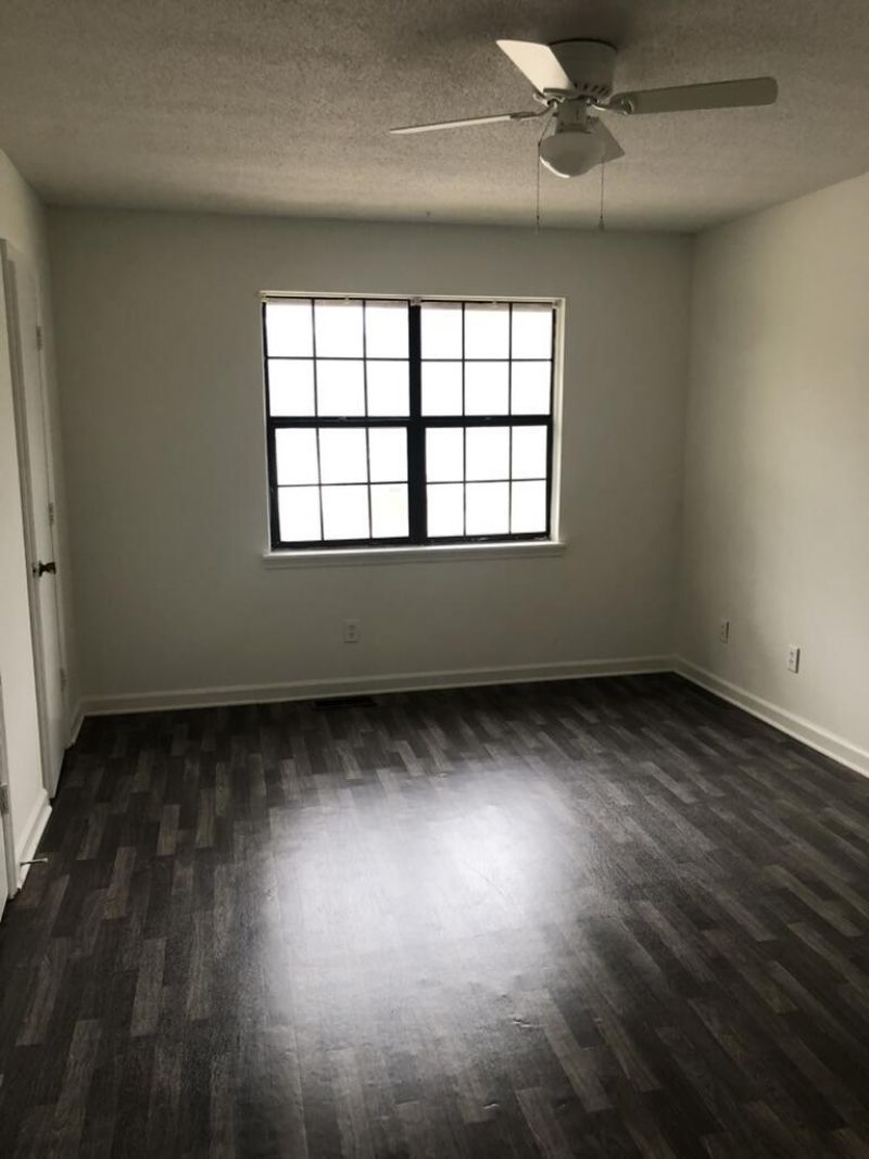 121 Langley Drive Photo 9