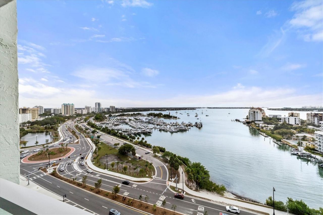 1111 N Gulfstream Avenue, Unit 16C, Sarasota, FL 34236 Photo