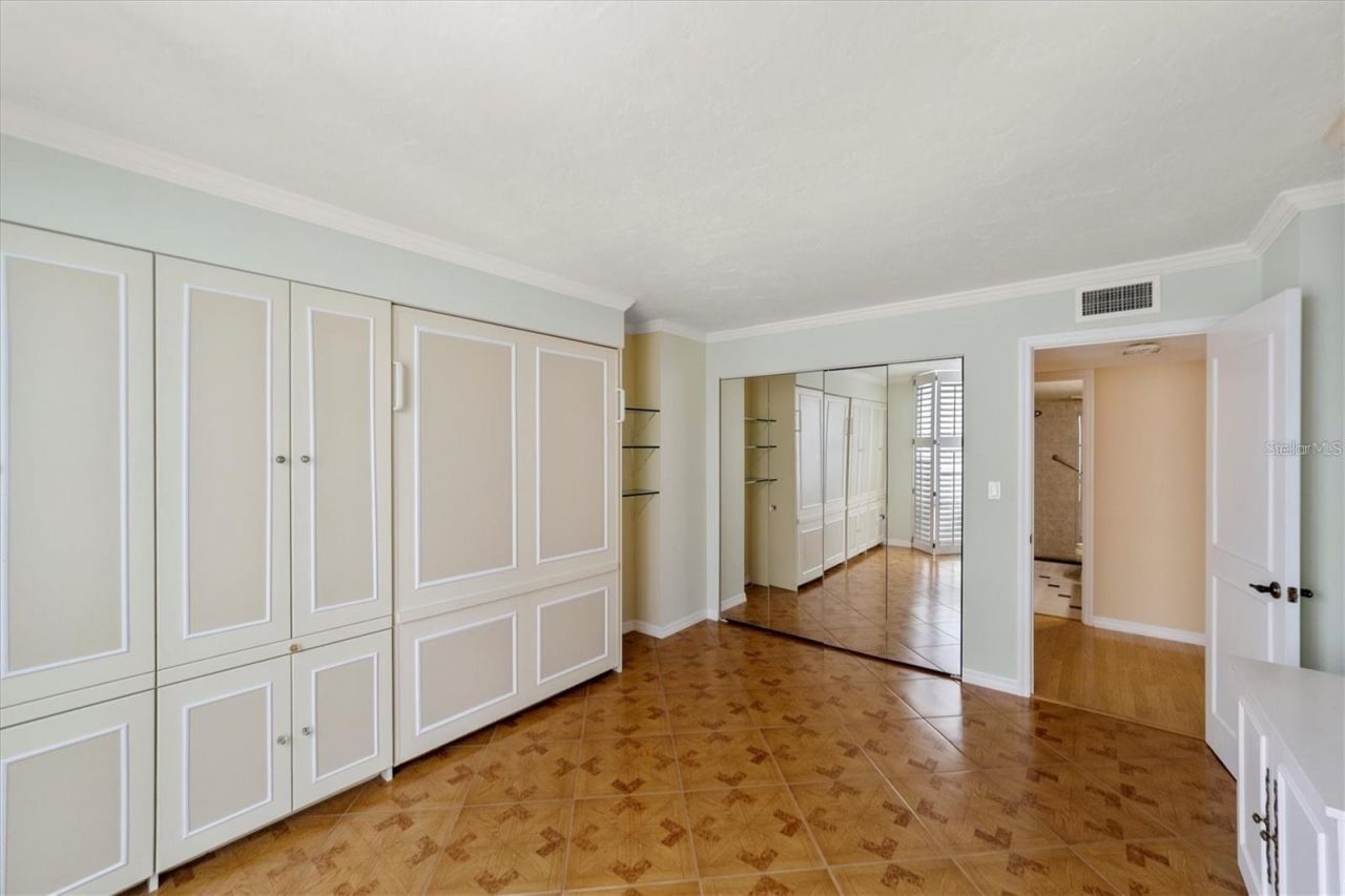 1111 N Gulfstream Avenue, Unit 16C, Sarasota, FL 34236 Photo