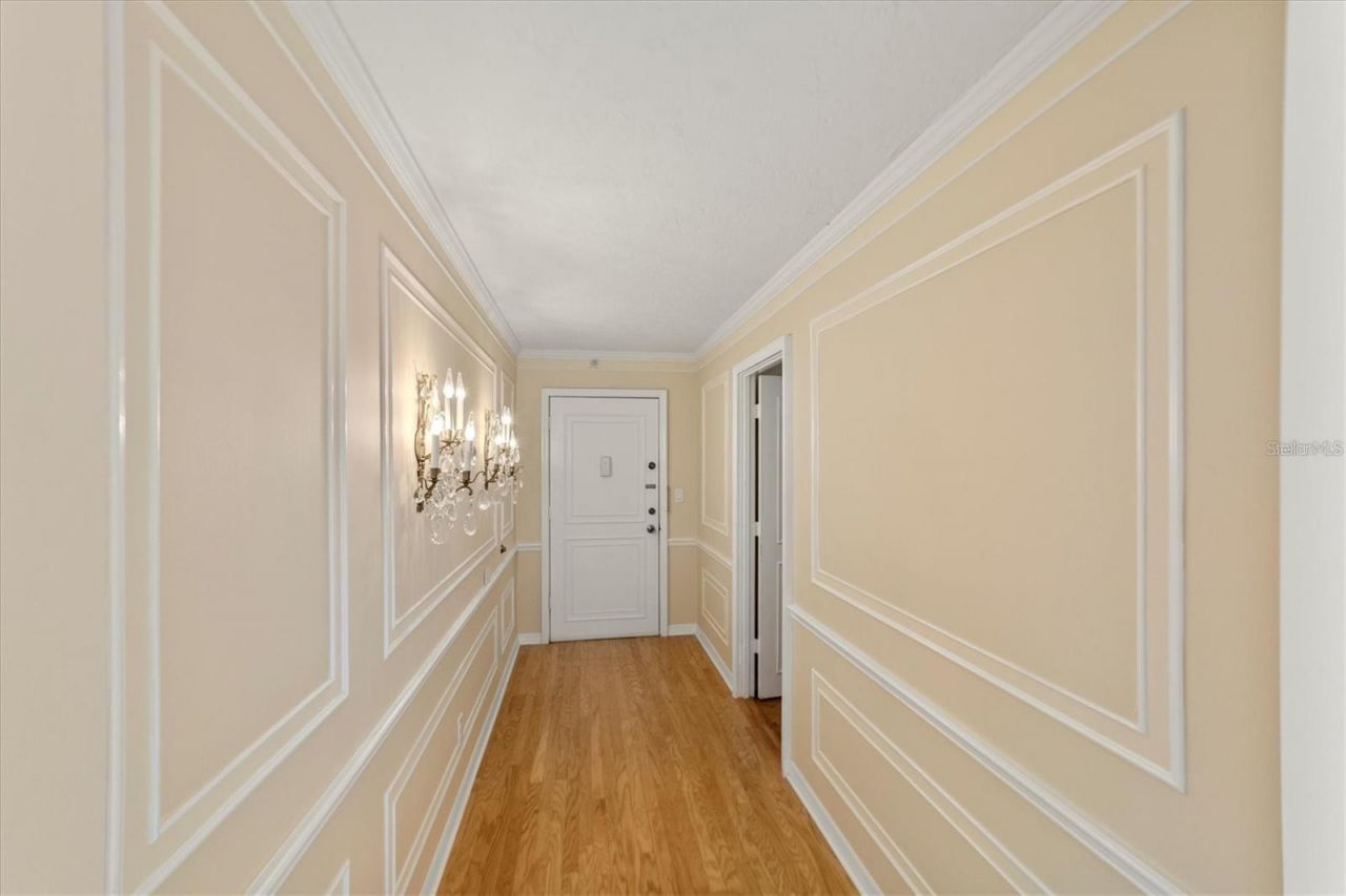 1111 N Gulfstream Avenue, Unit 16C, Sarasota, FL 34236 Photo