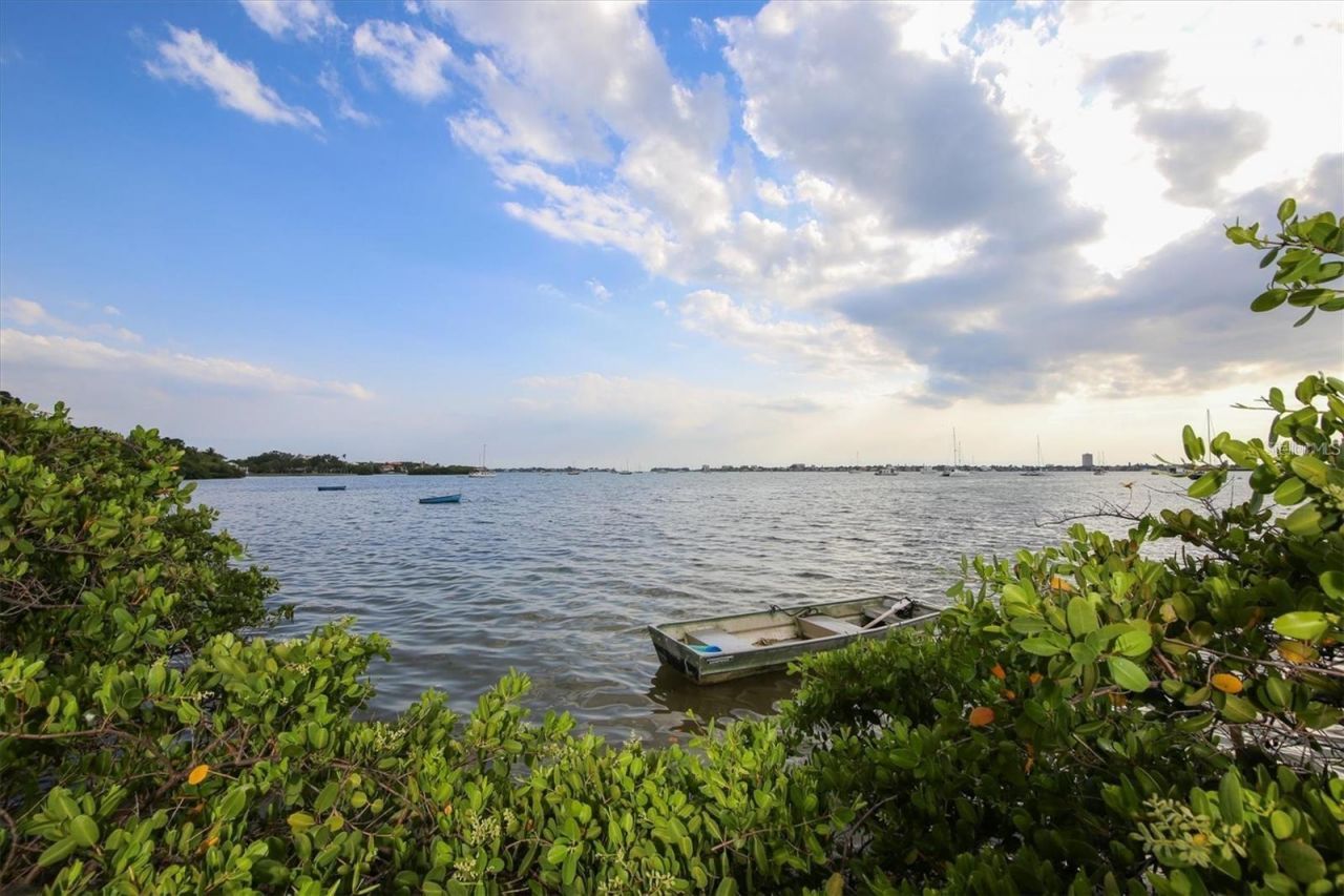 1111 N Gulfstream Avenue, Unit 16C, Sarasota, FL 34236 Photo