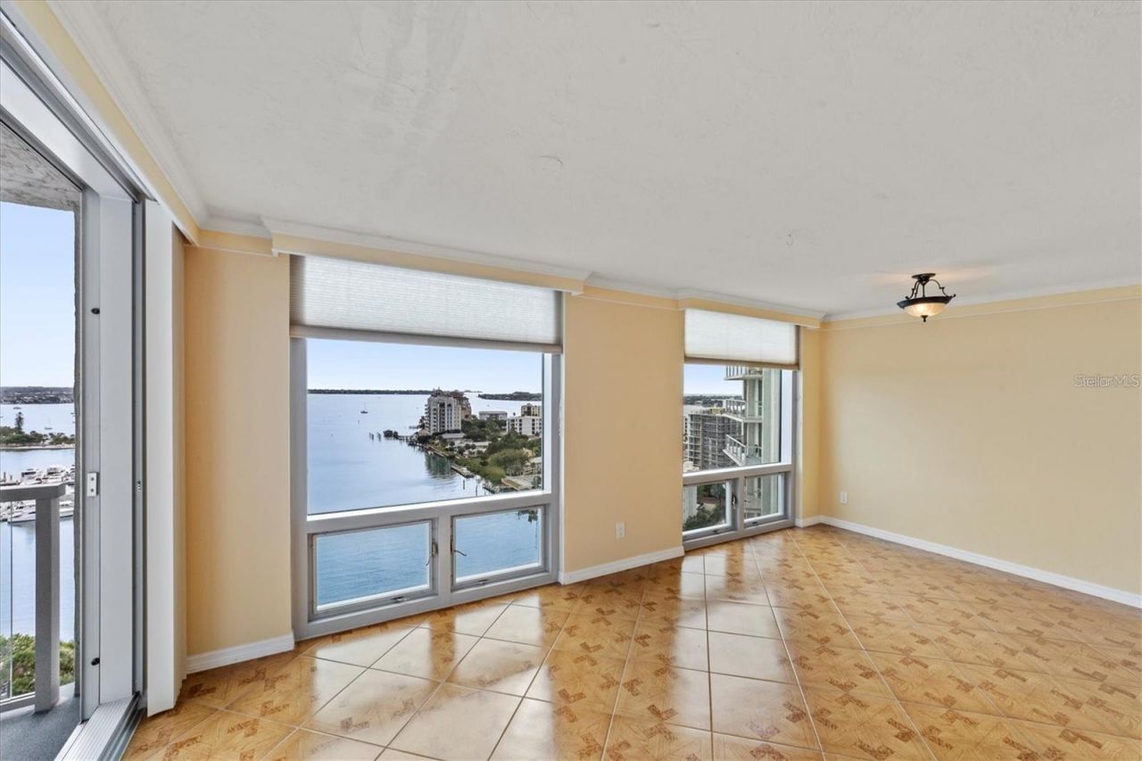 1111 N Gulfstream Avenue, Unit 16C, Sarasota, FL 34236 Photo