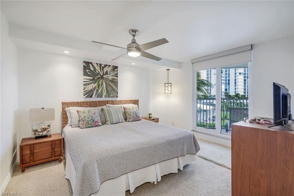 4041 Gulf Shore Blvd N, Unit 204, Naples, FL 34103 Photo