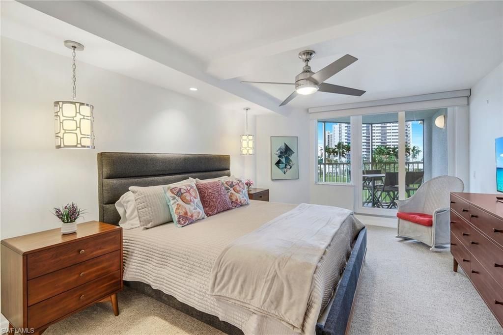 4041 Gulf Shore Blvd N, Unit 204, Naples, FL 34103 Photo