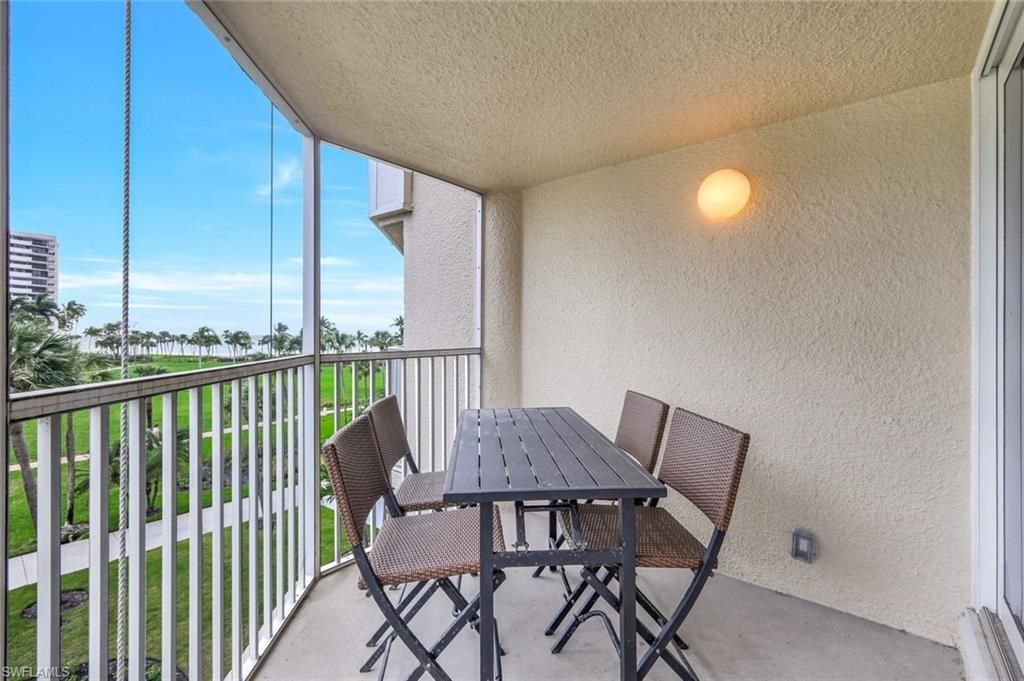 4041 Gulf Shore Blvd N, Unit 204, Naples, FL 34103 Photo