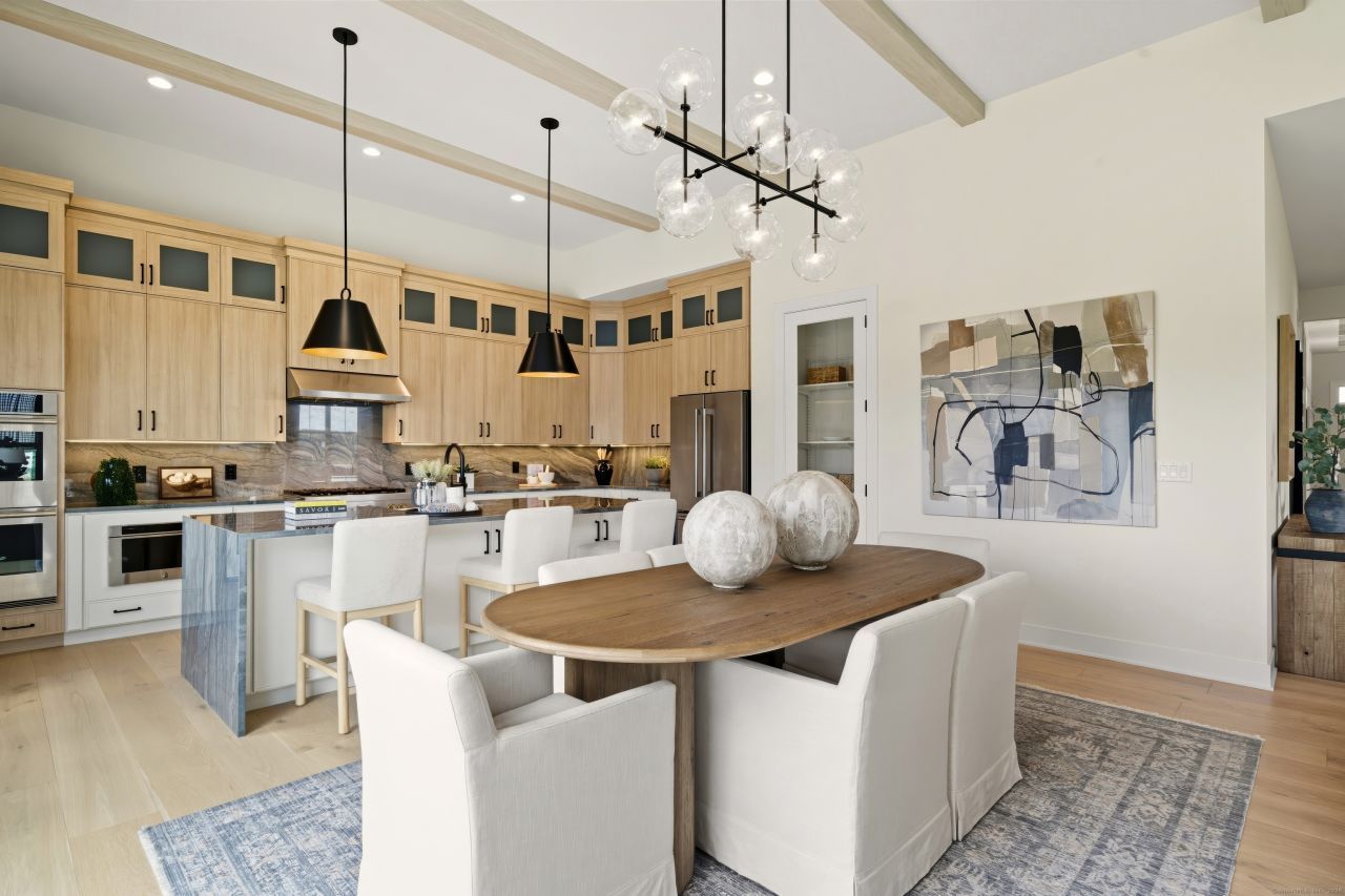 5 Thorncrest, Unit Lot #54, Danbury, CT 06810 Main Photo