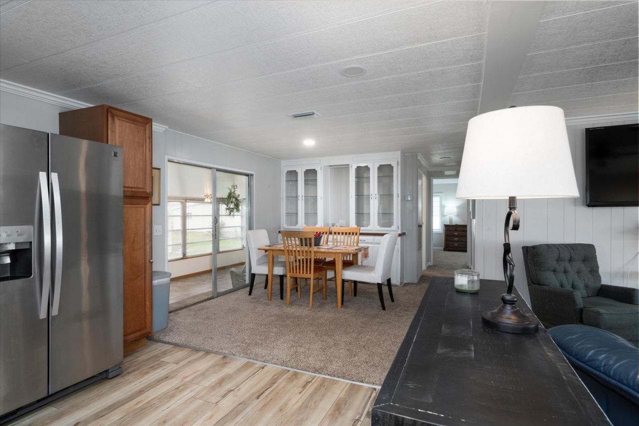 261 NE Cameo Way, Jensen Beach, FL 34957 Photo