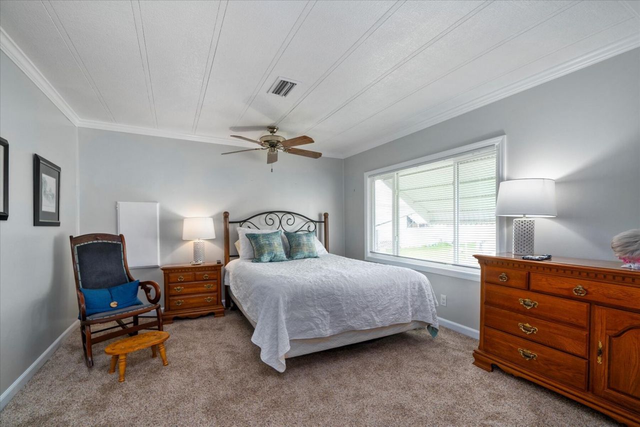 261 NE Cameo Way, Jensen Beach, FL 34957 Photo